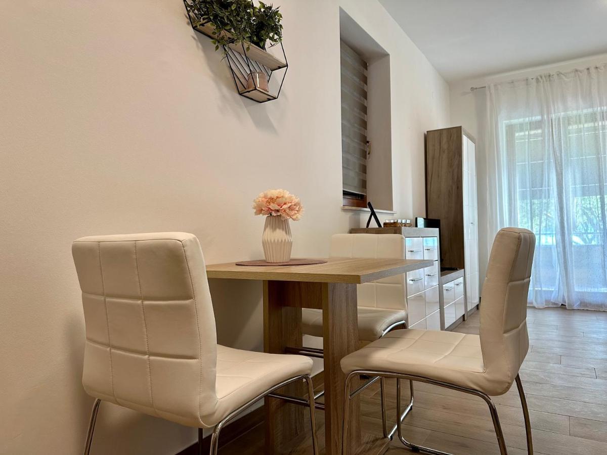 Apartmani Roko Biograd Na Moru Extérieur photo