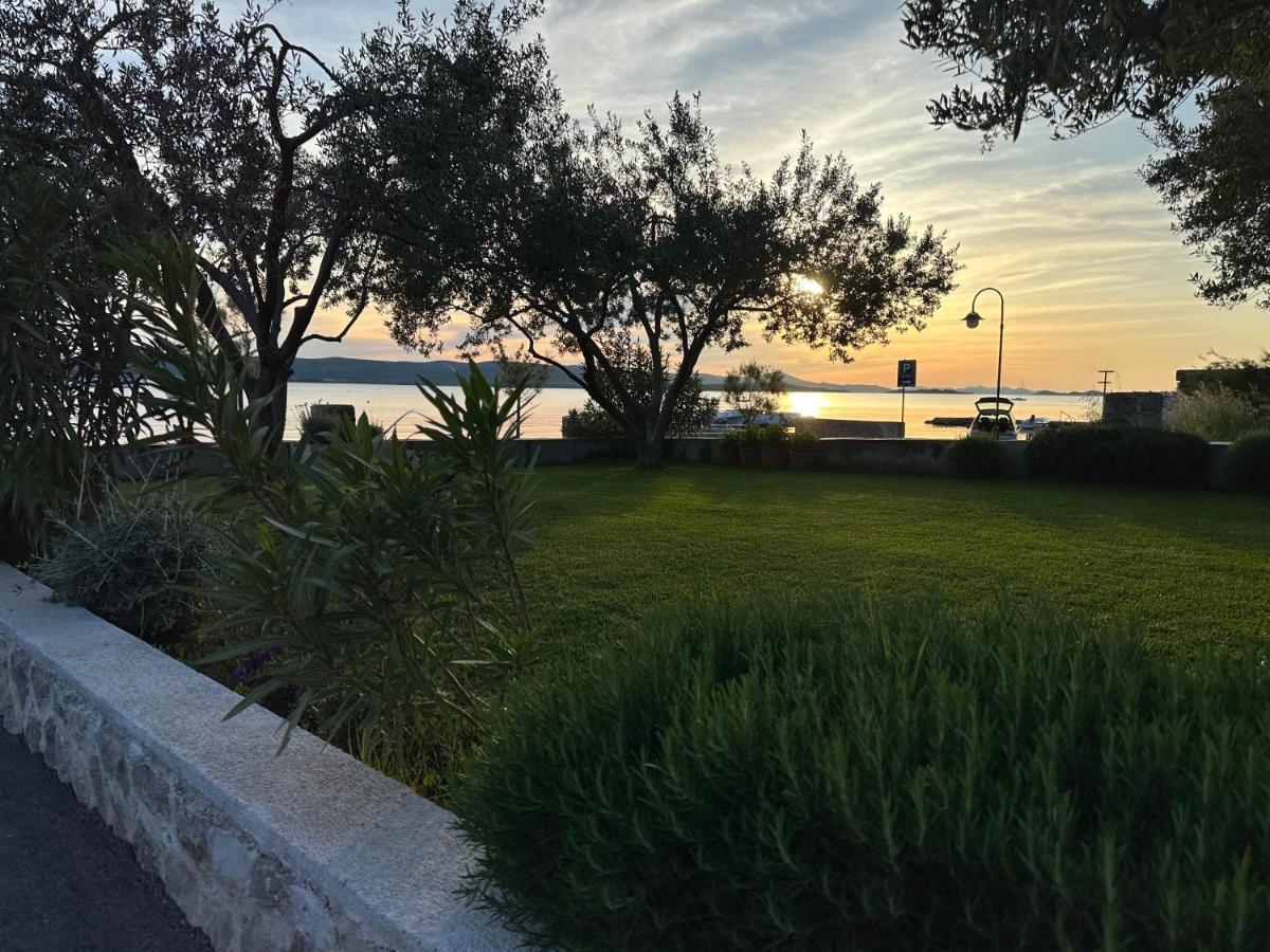 Apartmani Roko Biograd Na Moru Extérieur photo
