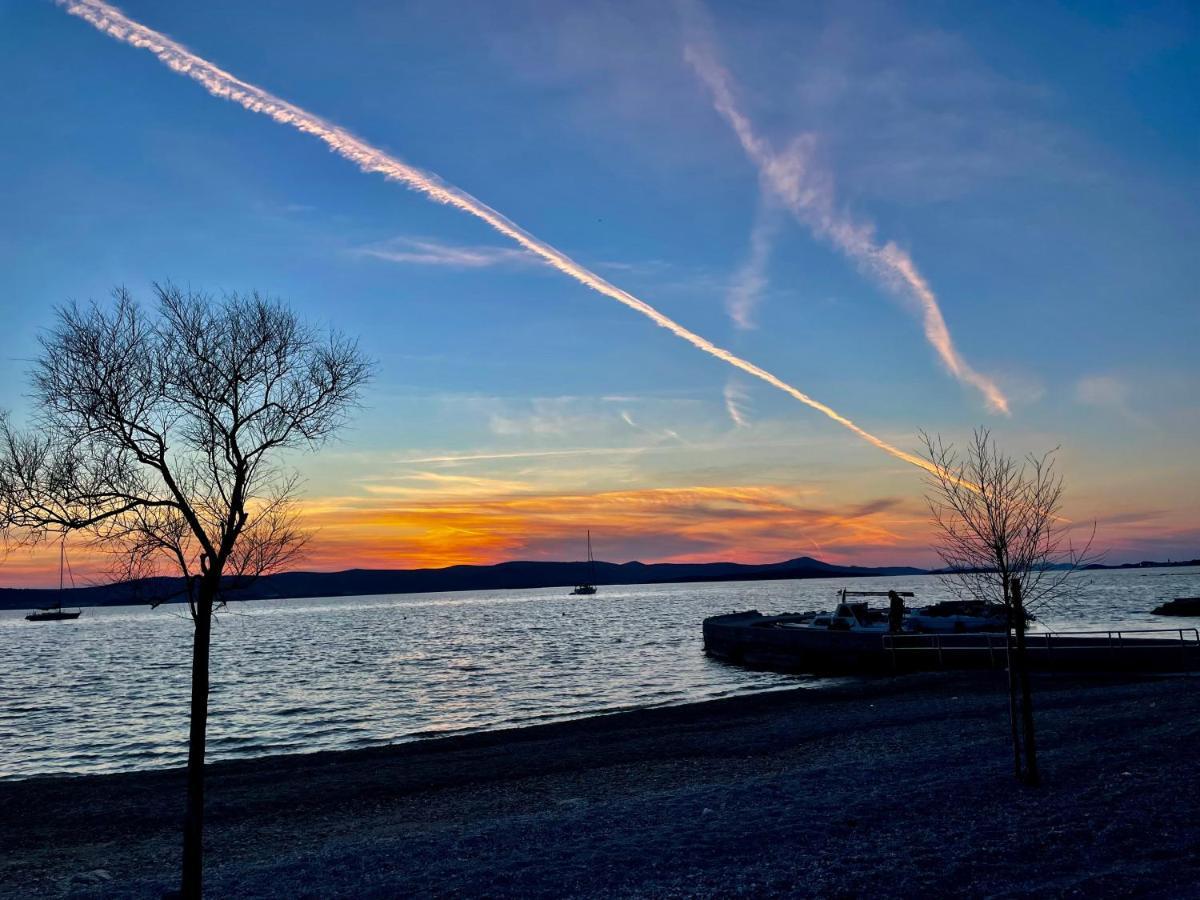 Apartmani Roko Biograd Na Moru Extérieur photo