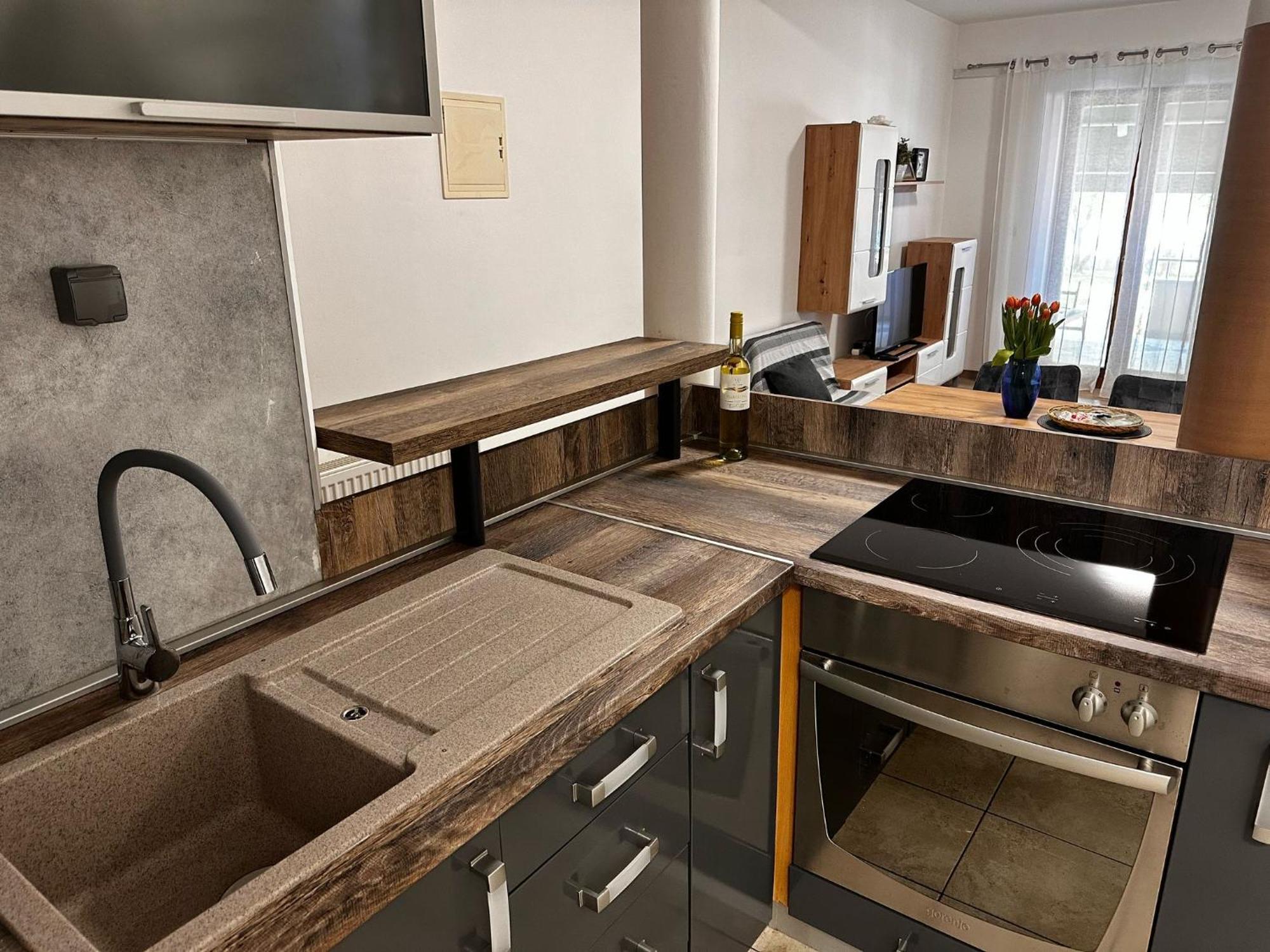 Apartmani Roko Biograd Na Moru Extérieur photo